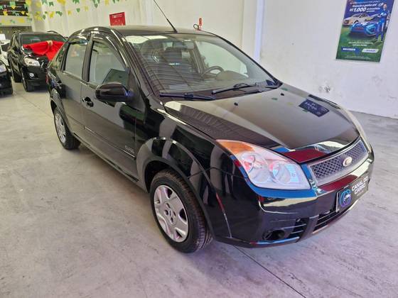 FORD FIESTA 1.6 MPI CLASS SEDAN 8V FLEX 4P MANUAL FORD FIESTA 1.6 MPI CLASS SEDAN 8V FLEX 4P MANUAL